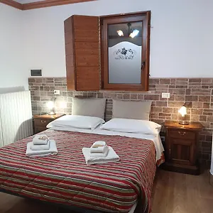  Bed & Breakfast Ca' Le Rose